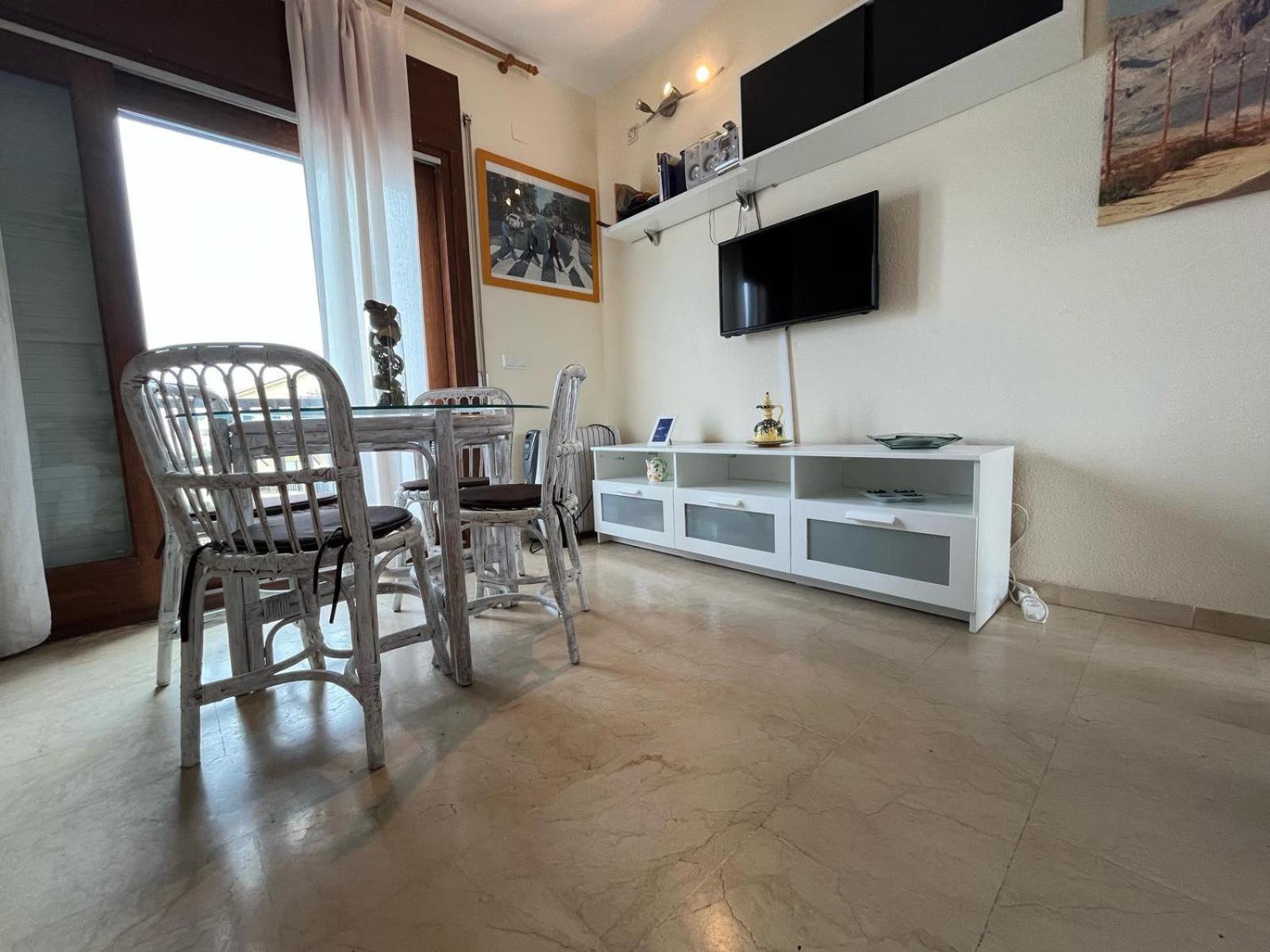 Apartamento L'Escala Exterior photo